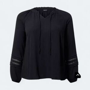 Torrid Long Sleeve Tie Front Gauze Top. Black Size 2x